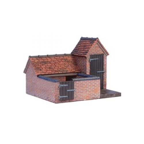 44-0058 Bachmann Pig Sty